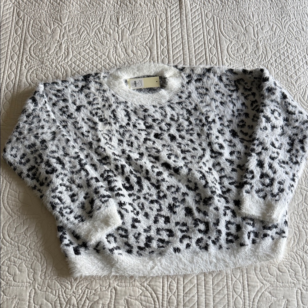 Francesca's Collections Black and White Fuzzy Sweater